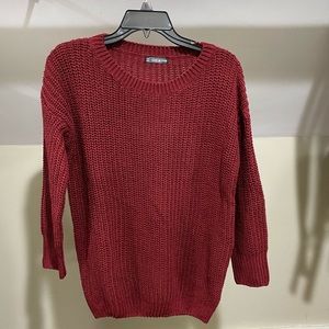 Maroon sweater